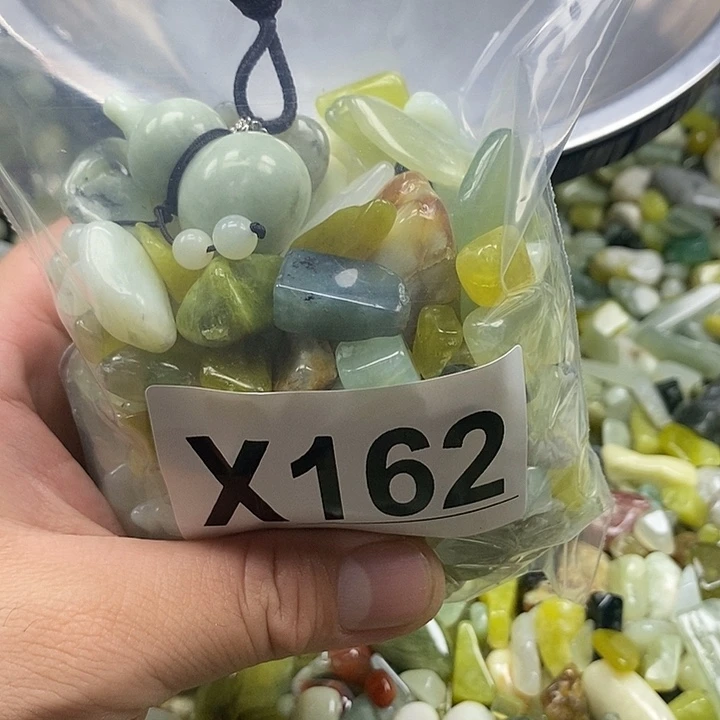 未镶嵌蛇纹石玉鱼缸石