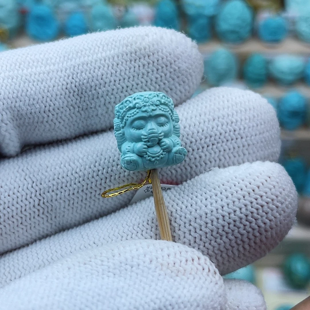 未镶嵌绿松石珠宝奇石