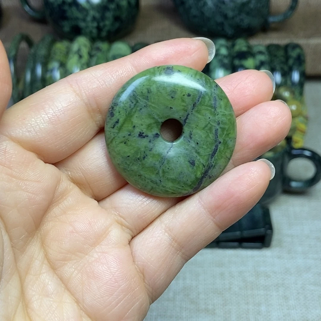 蛇纹石玉未镶嵌药王石