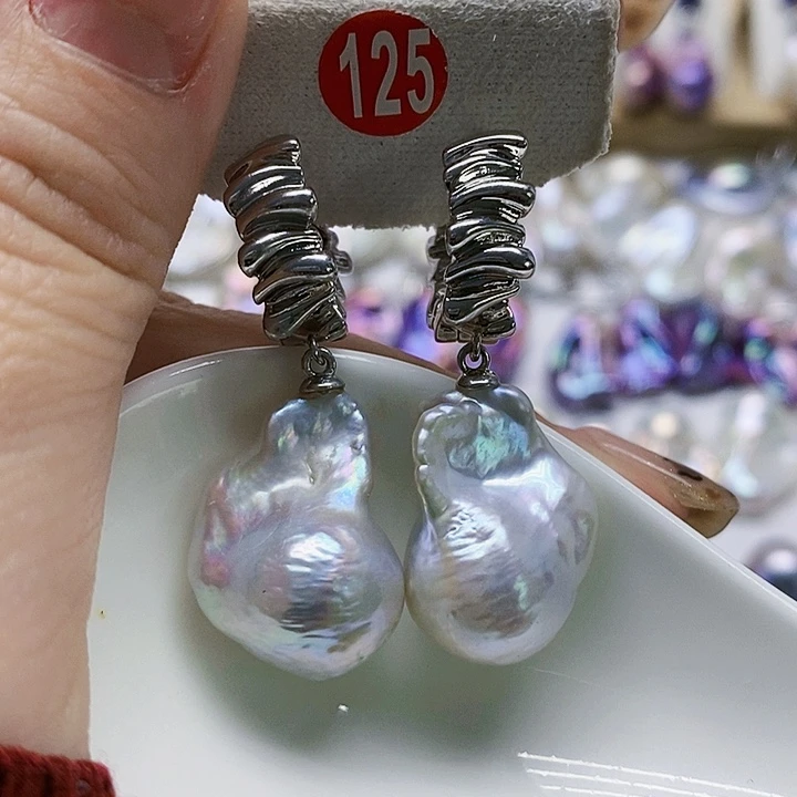 银S925镶嵌耳饰淡水珍珠