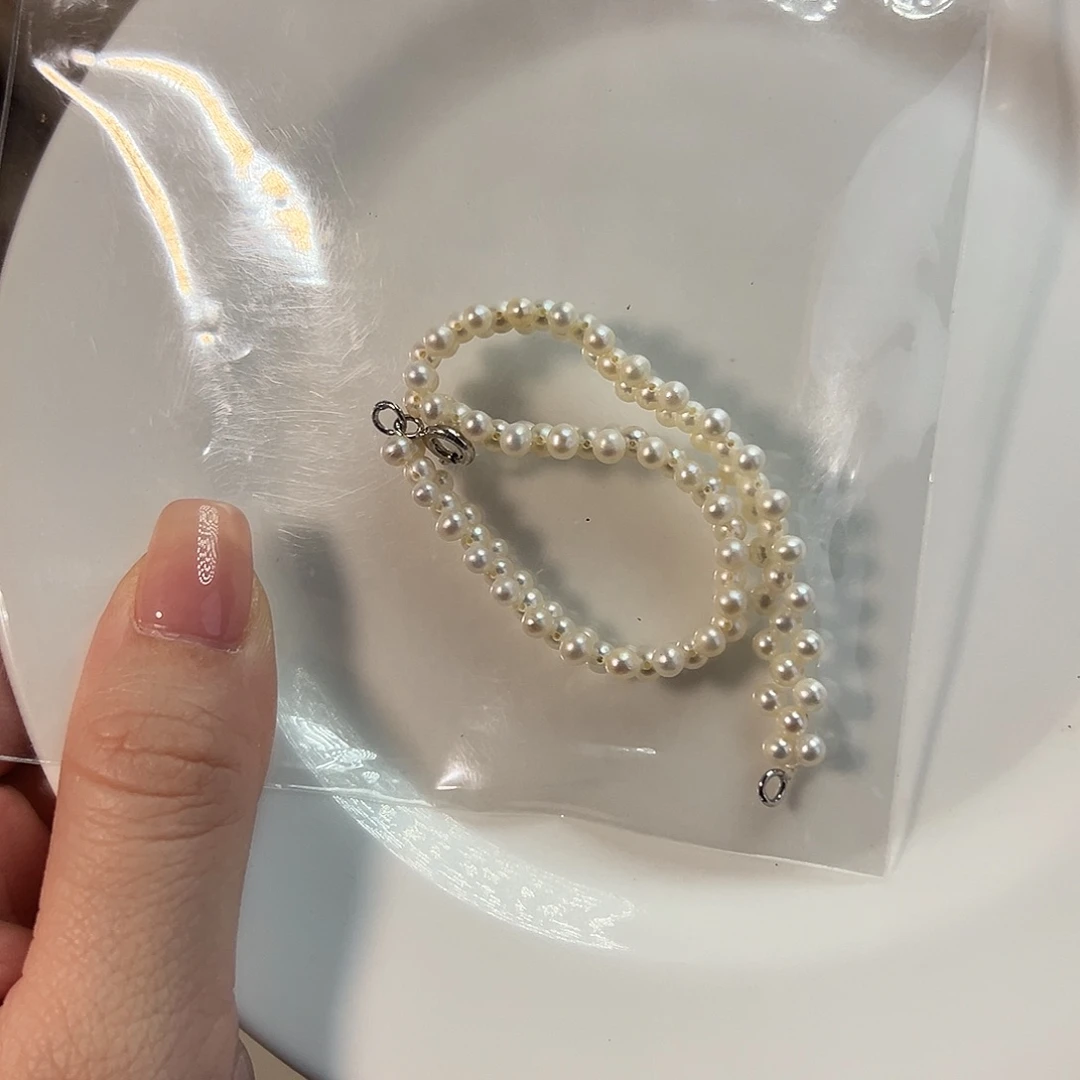 凌***、银S925镶嵌时尚设计款淡水珍珠淡水珍珠