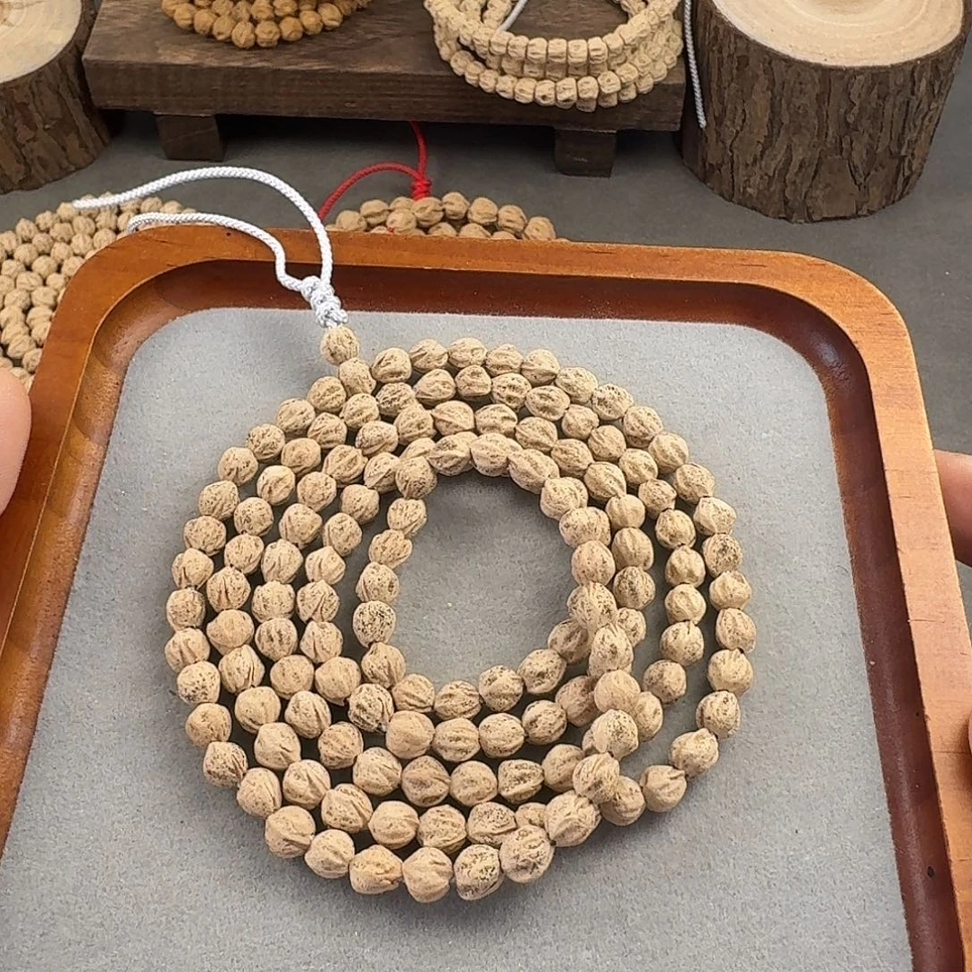 搂***哥吊坠柏香籽/百香籽