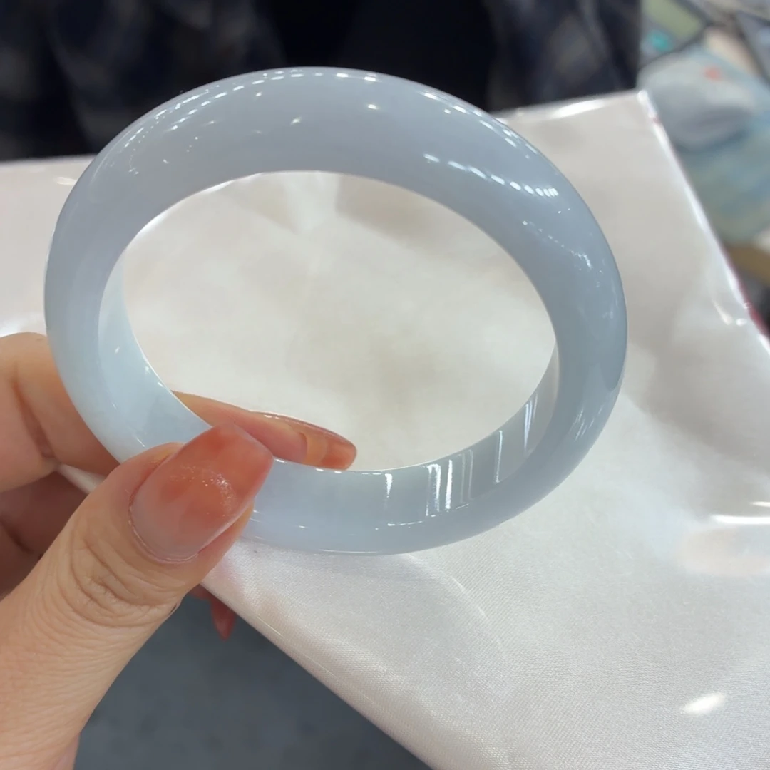 可***。翡翠未镶嵌手镯手镯