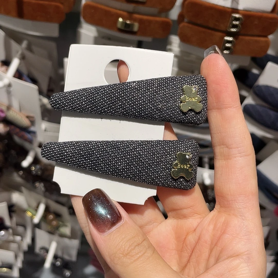 布艺非金属黑银金小熊
