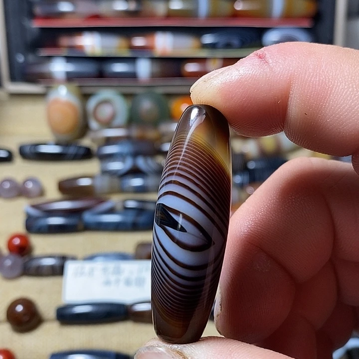 玛瑙/玉髓合金颈饰