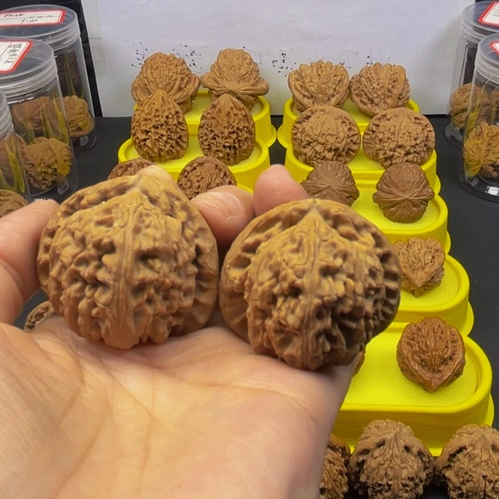 把件文玩核桃?****店