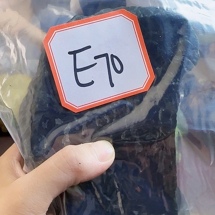 戒***福蛇纹石玉未镶嵌岫玉原石