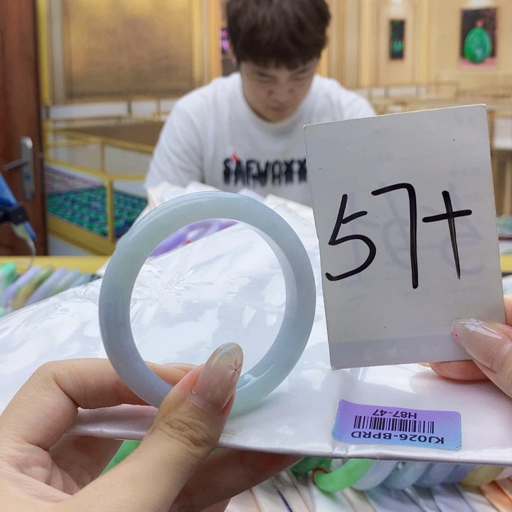 翡翠未镶嵌手镯0000……