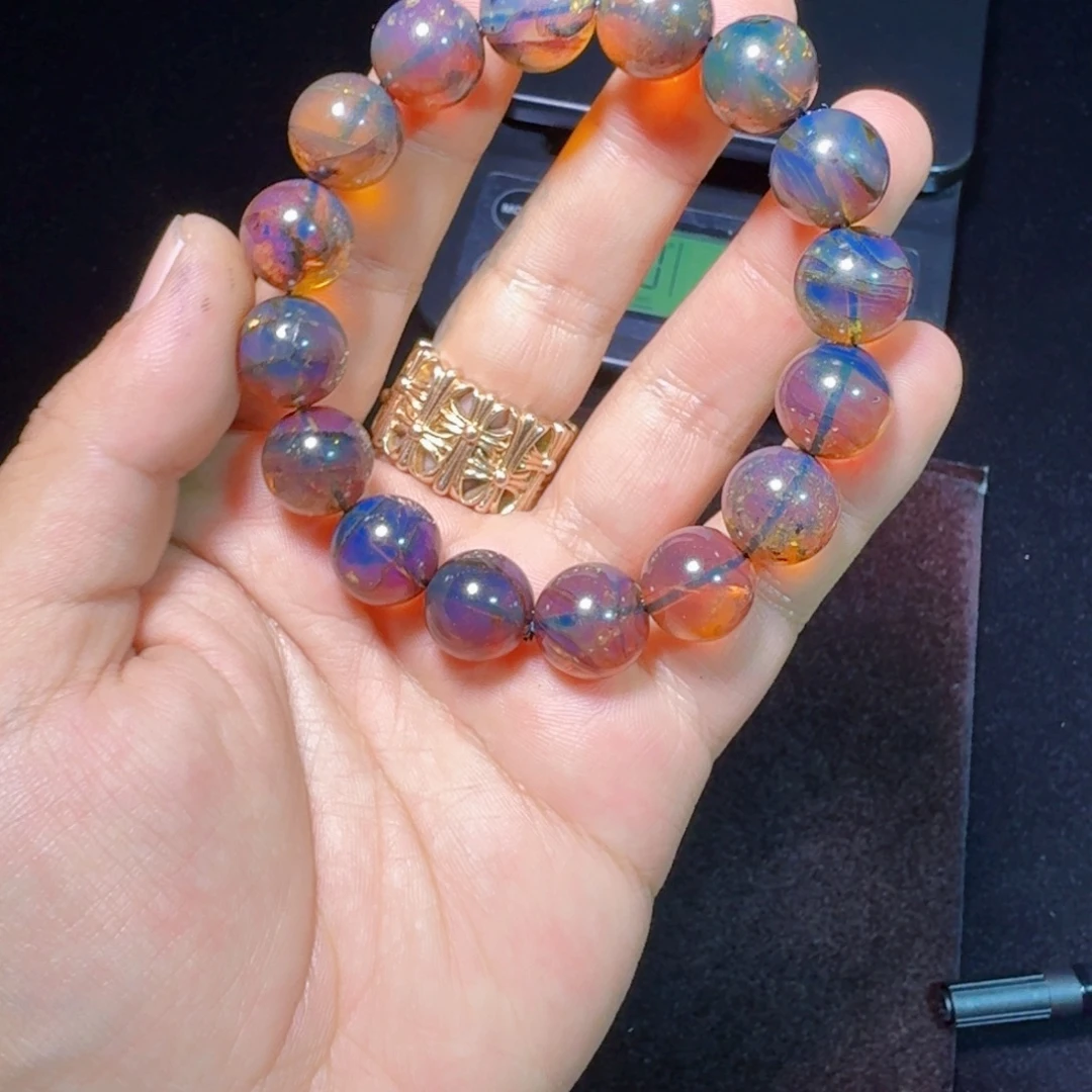 琥珀未镶嵌裸石琥珀