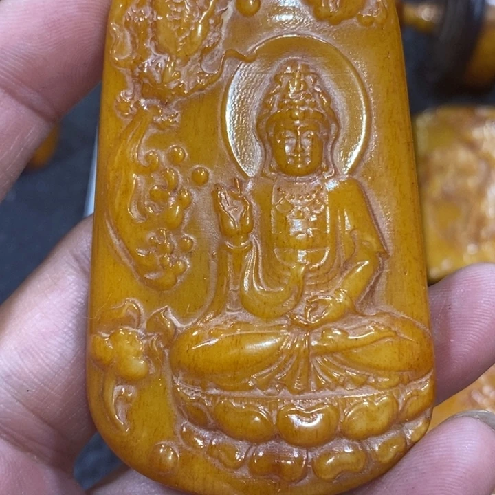 滴血莲花菩提吊坠
