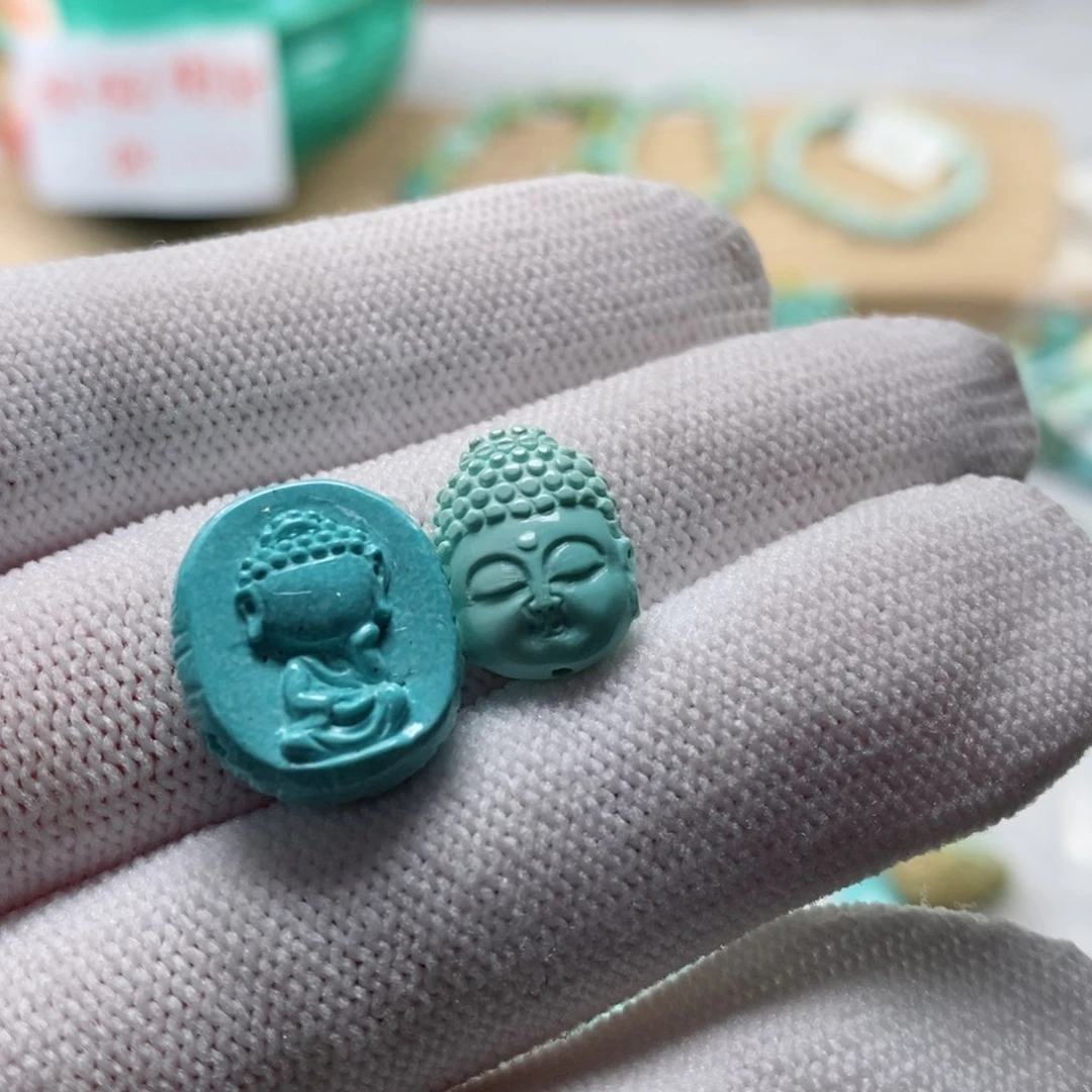 绿松石颈饰未镶嵌至*宝