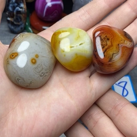 未镶嵌玛瑙/玉髓珠宝奇石强