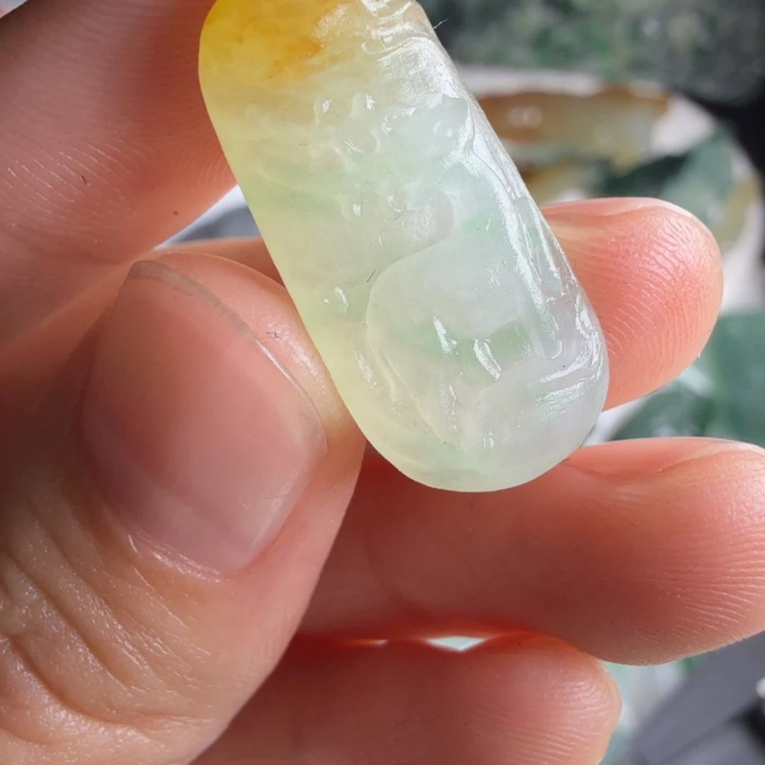 定制翡翠未镶嵌包工