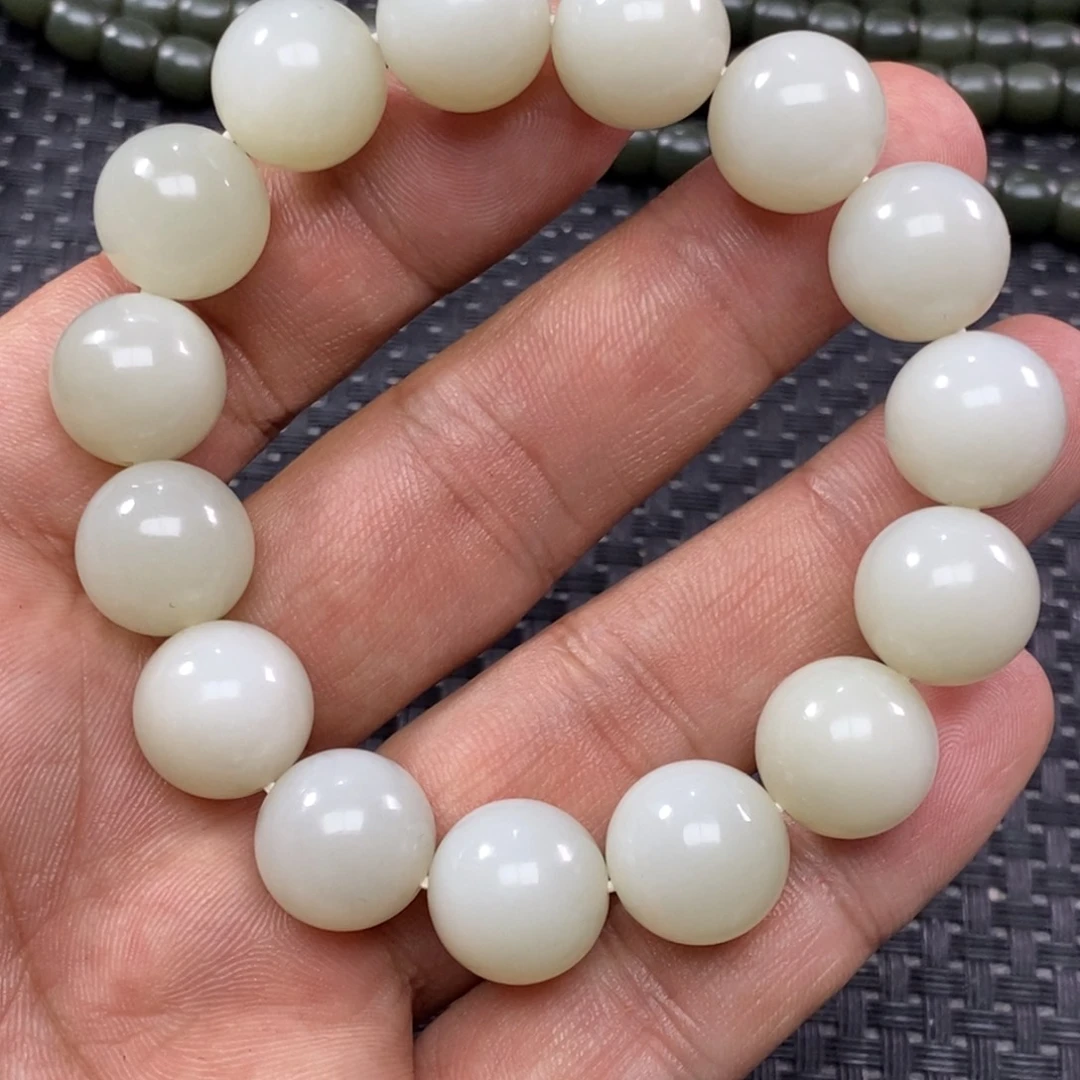 和田玉手链未镶嵌