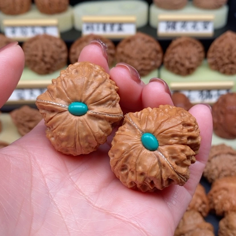 【闪购商品】文玩核桃吊坠青**马团圆