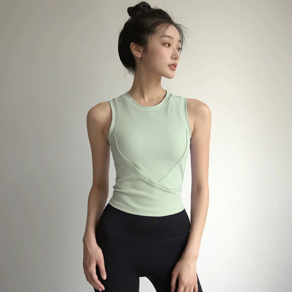 瑜伽服女无袖运动背心外穿紧身速干内衣健身服短袖带胸垫跑步上衣