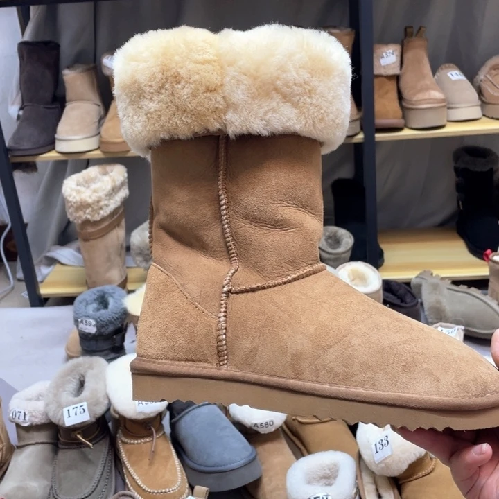 40码栗色高通一双鞋子