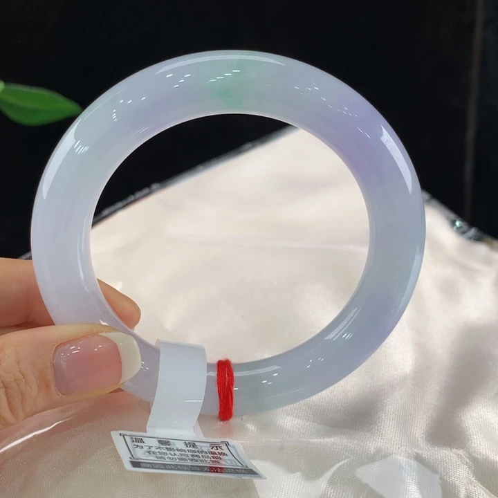 翡翠手镯未镶嵌111-0147