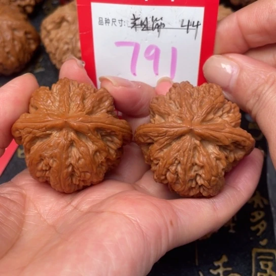 吊坠文玩核桃文玩的好