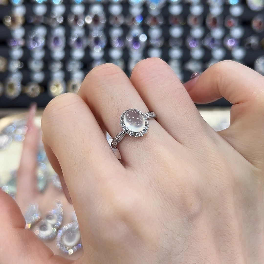 岫玉银S925镶嵌戒指小迷你白月光