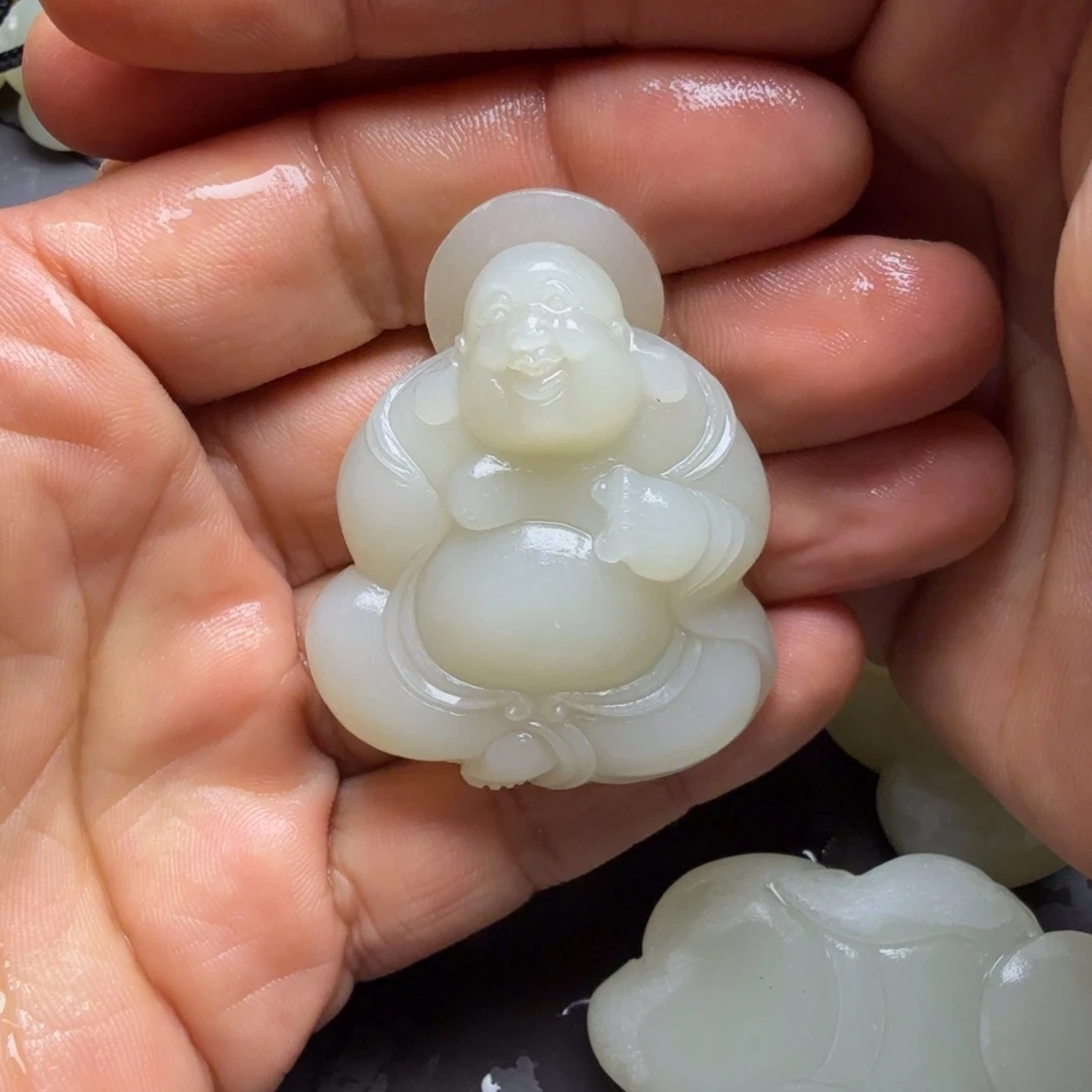 无***客和田玉未镶嵌挂件