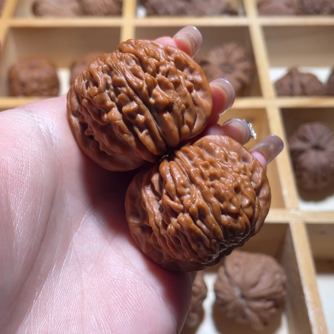 山***丶核桃40篓子。