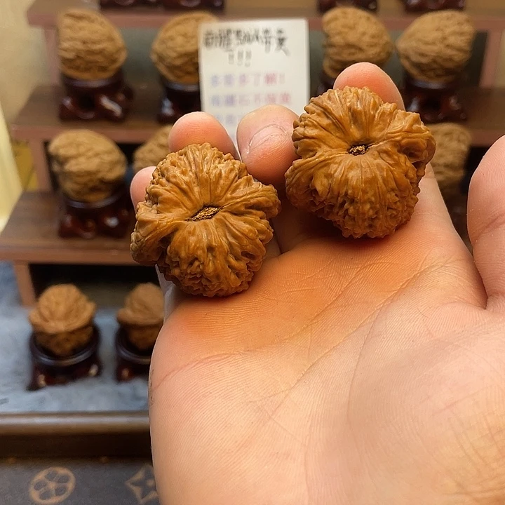 韩***信吊坠文玩核桃1111