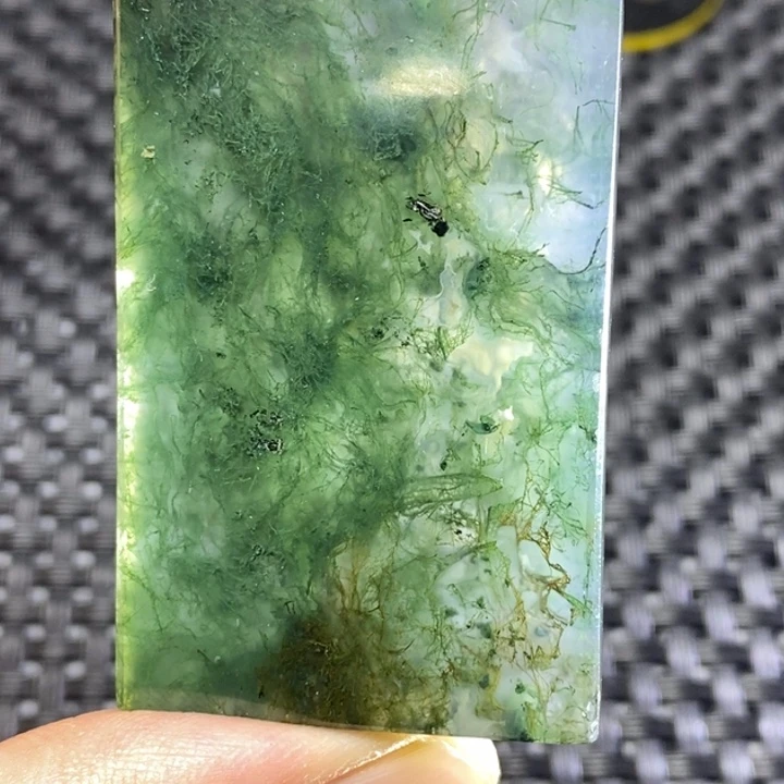 柳***明玛瑙/玉髓未镶嵌玛瑙