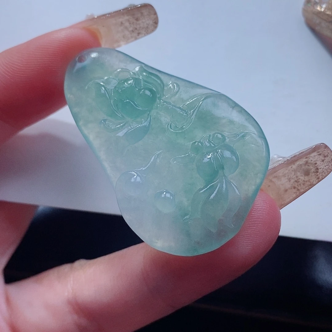 定制翡翠未镶嵌翡翠