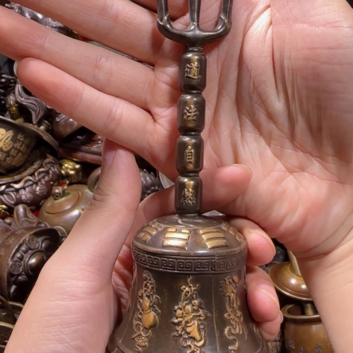 铜器把玩摆件链接