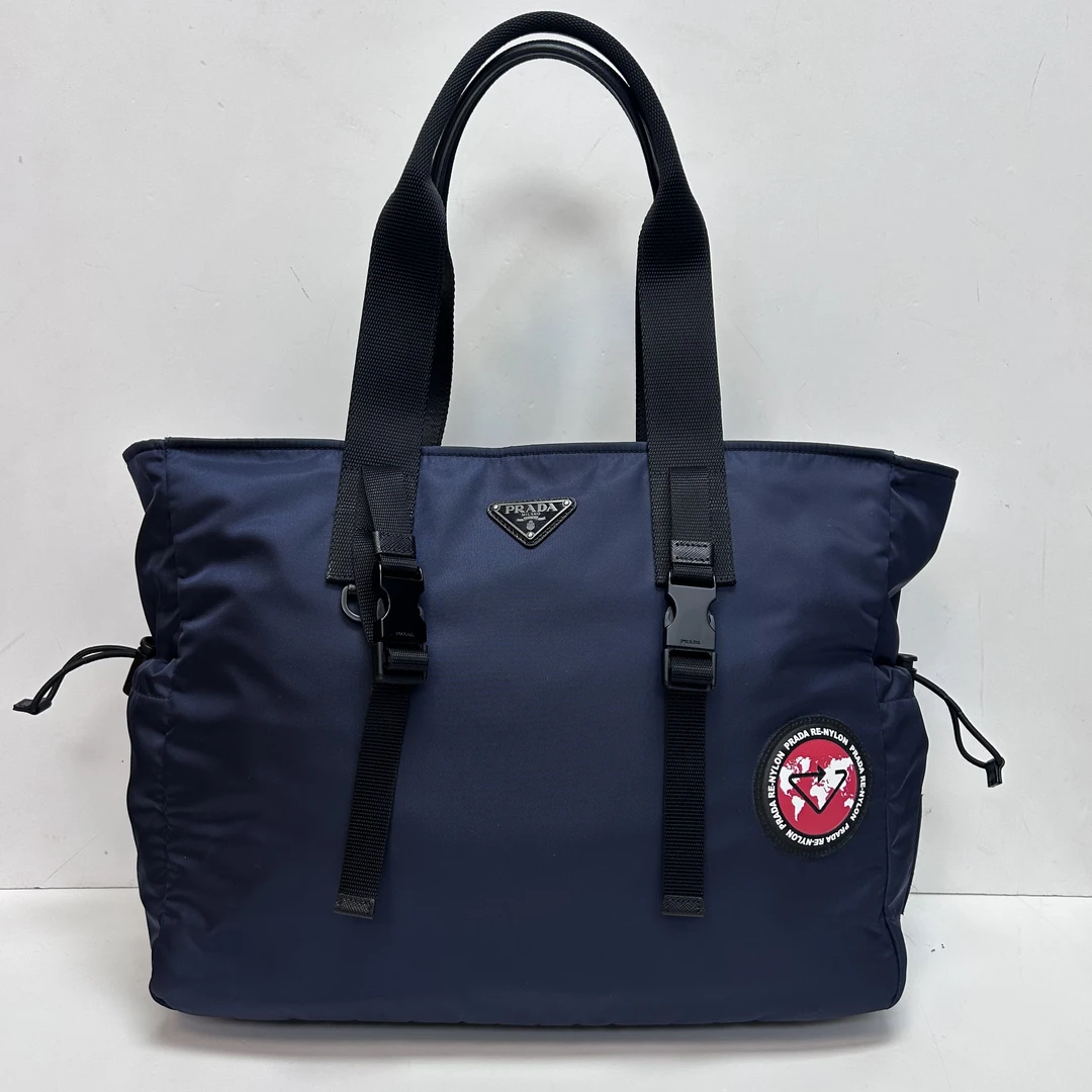 99新 Prada/普拉达 蓝黑色尼龙秀款手提托特1576