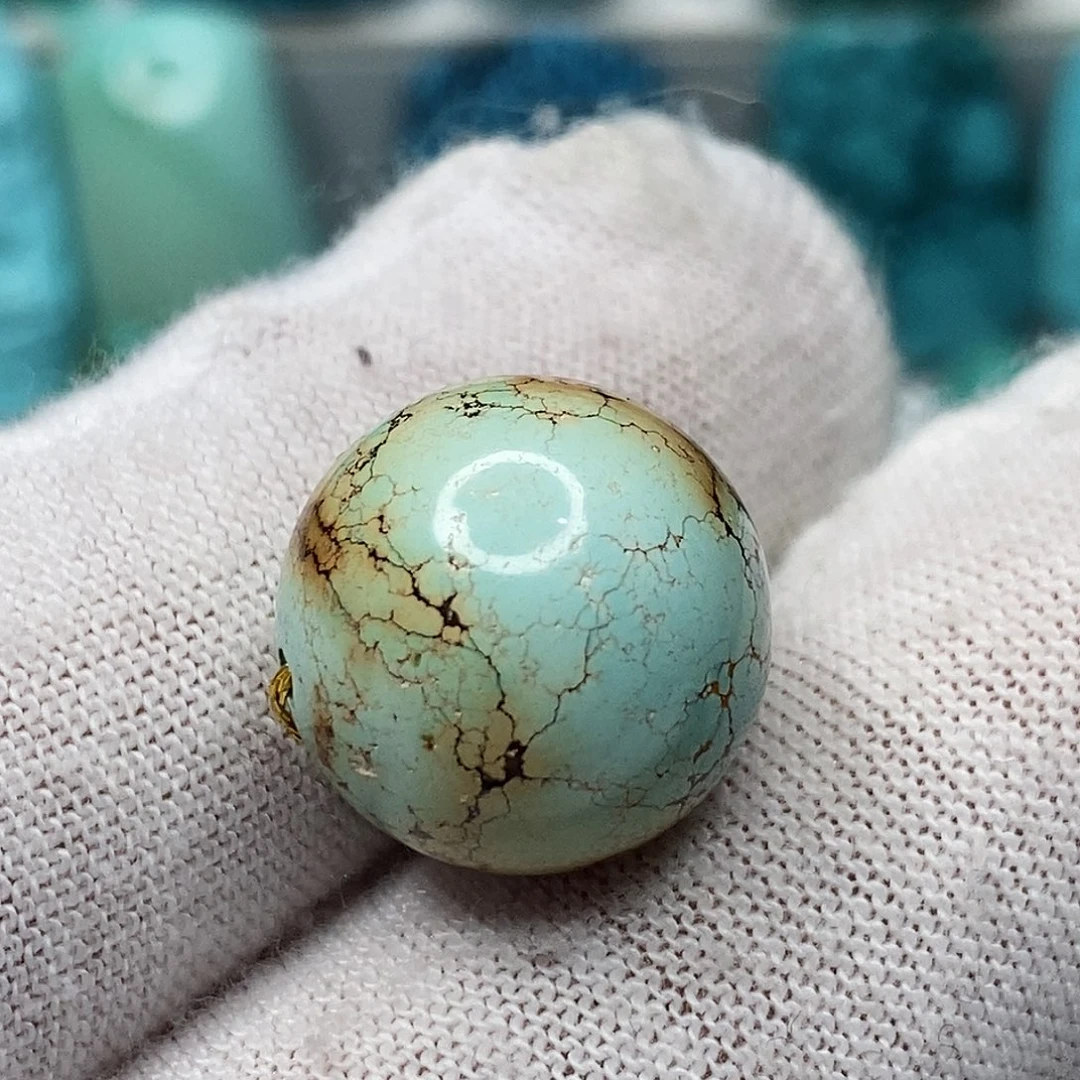 绿松石未镶嵌天然原矿 带武汉地大证书