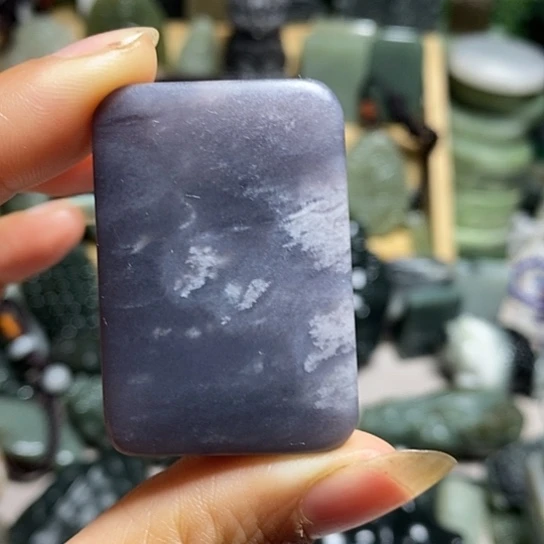 未镶嵌和田玉（糖玉）珠宝半成品