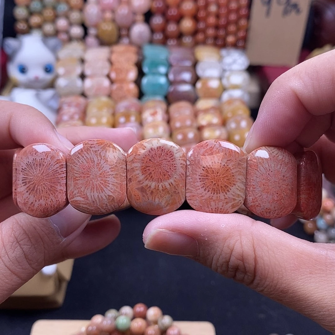 硅化珊瑚（珊瑚玉）手牌未镶嵌11