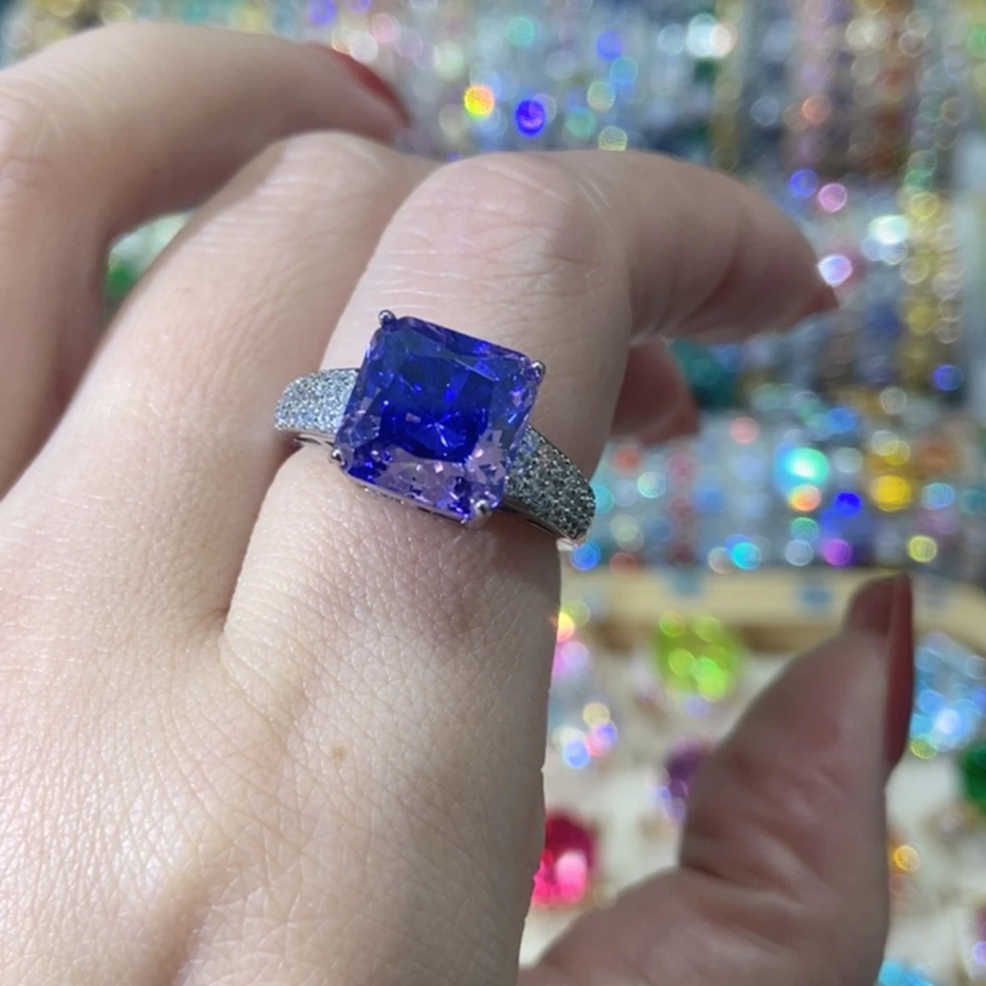 66锆石（处理）戒指