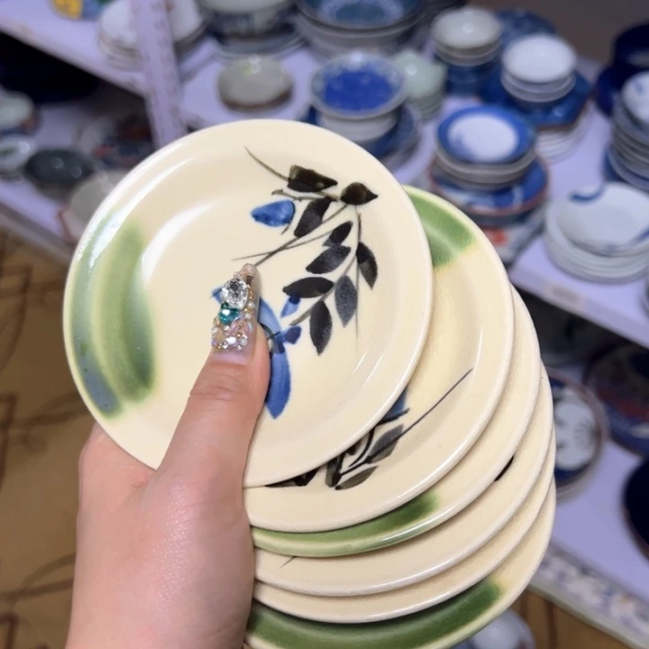 盖碗瓷器直播放漏中