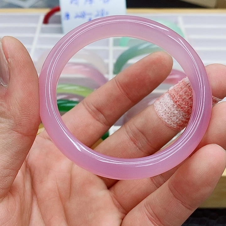 玛瑙未镶嵌手饰手镯55.6