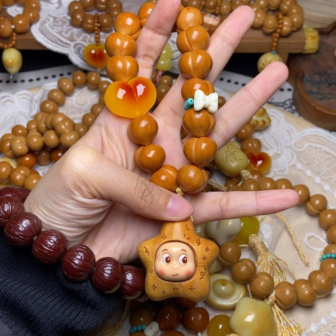 猴头核桃吊坠屁桃玻璃底卡16