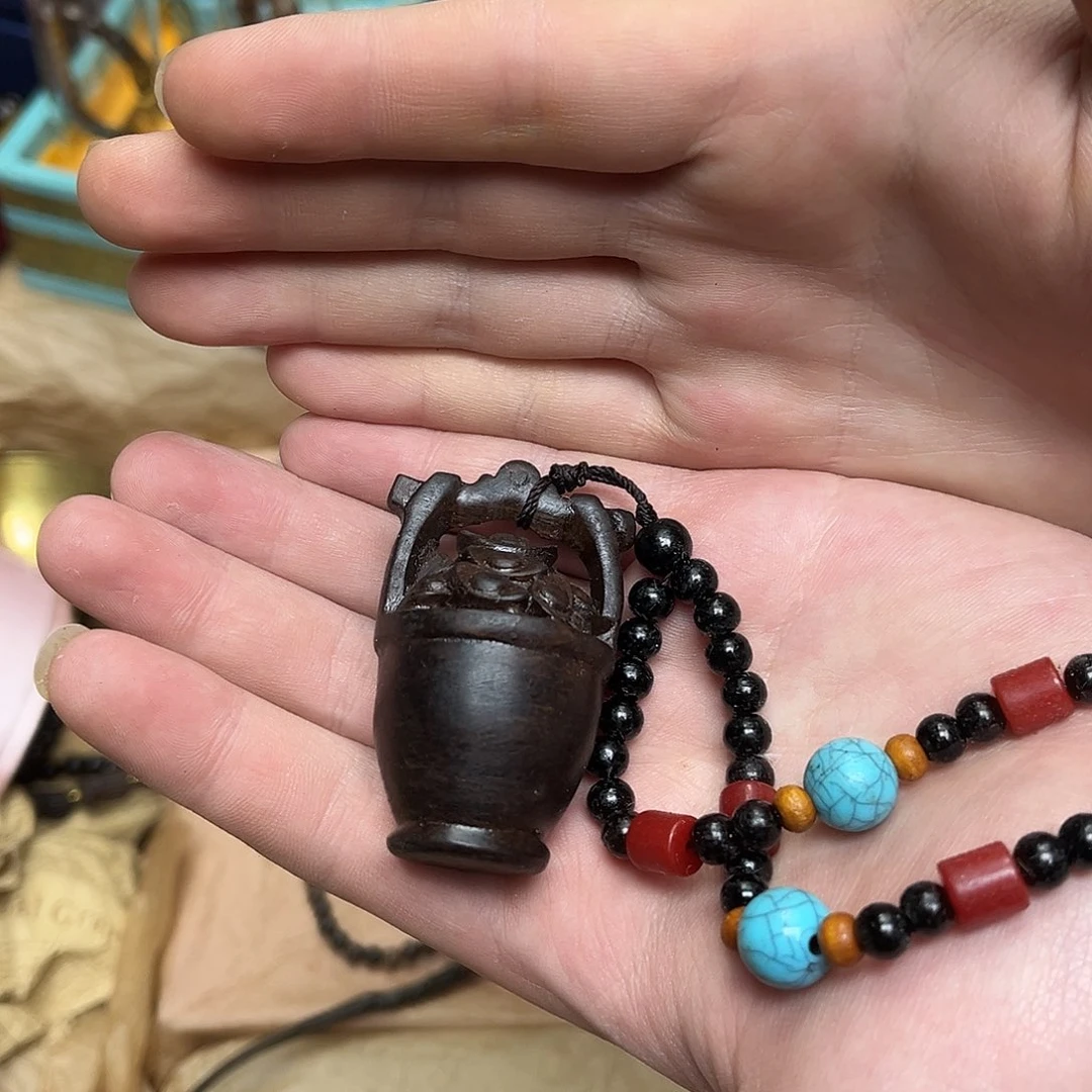 大叶紫檀（黑酸枝木类）