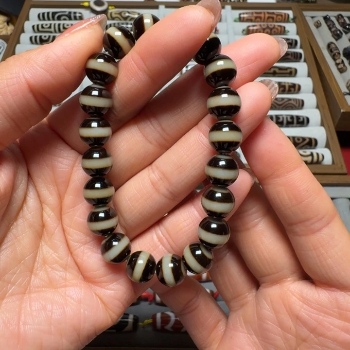 许***文玛瑙/玉髓未镶嵌颈饰