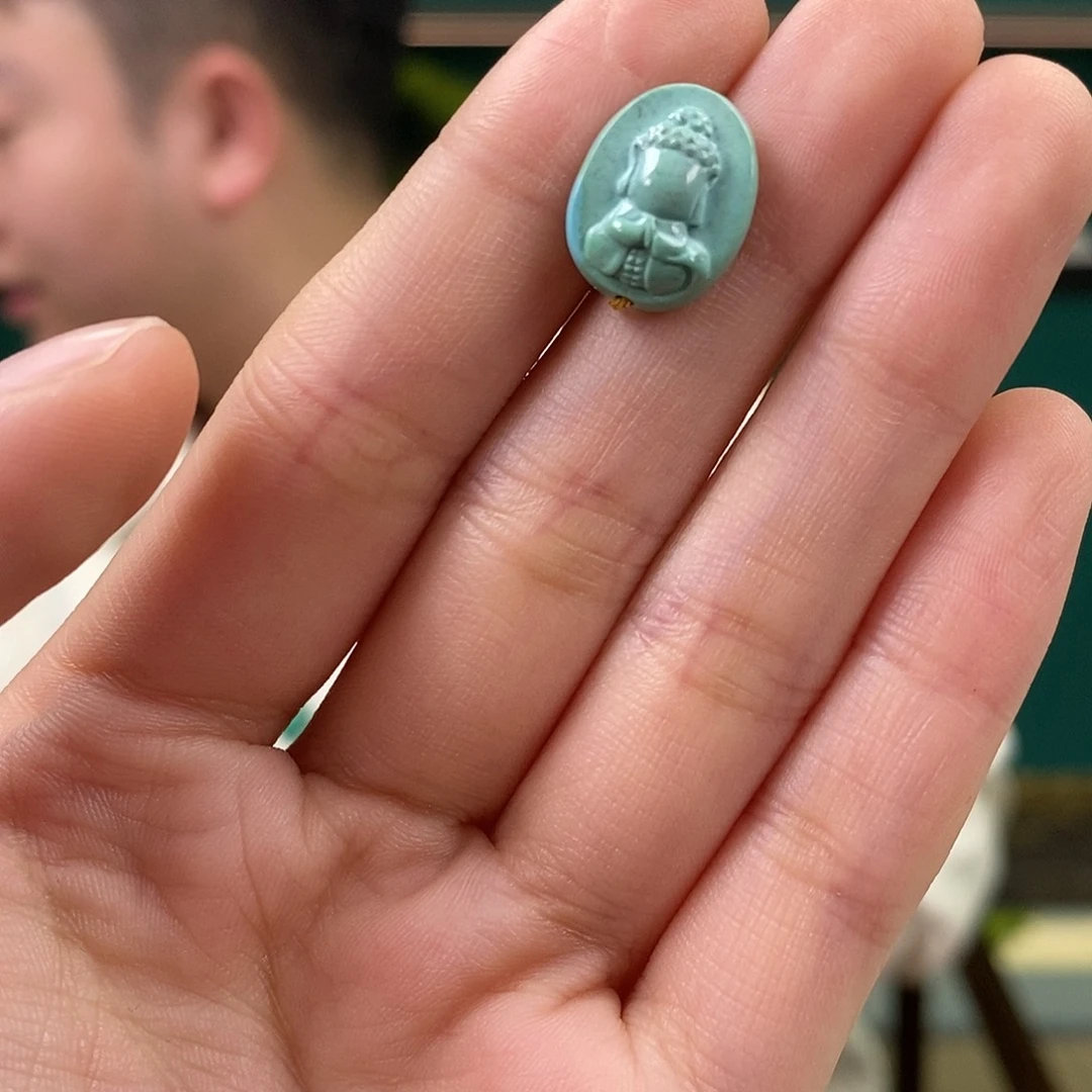 绿松石未镶嵌挂件