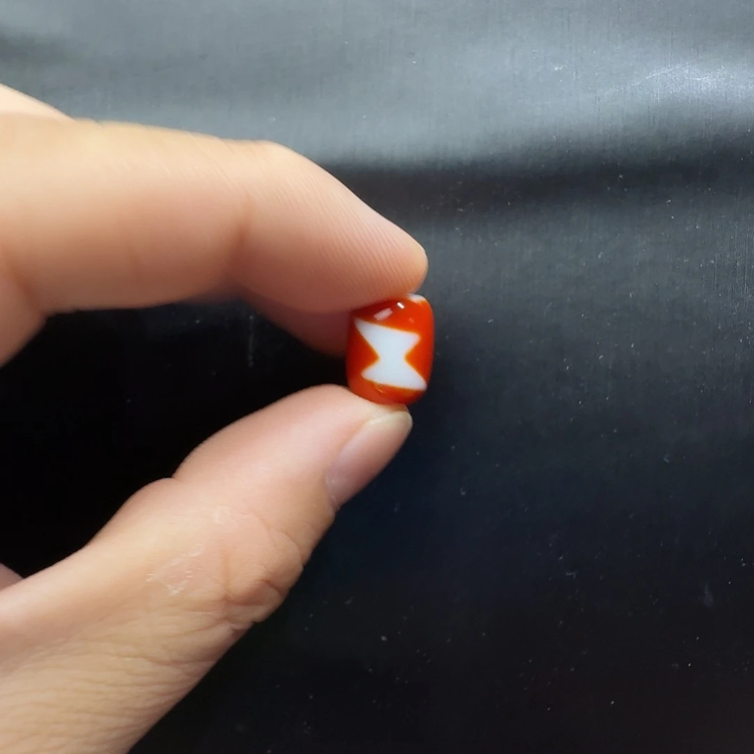 C***h玛瑙/玉髓颈饰未镶嵌