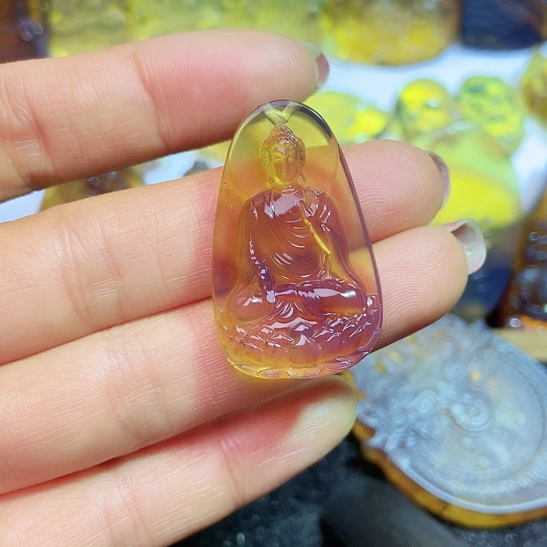 琥珀颈饰未镶嵌阿弥陀佛