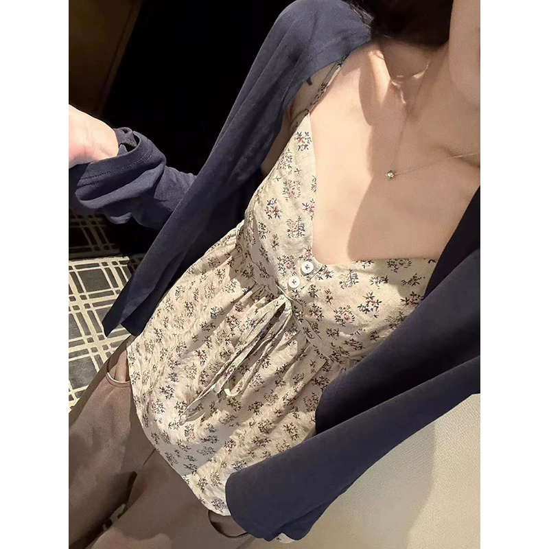设计感薄款休闲长袖开衫外套女装秋季内搭碎花简约背心吊带两件套