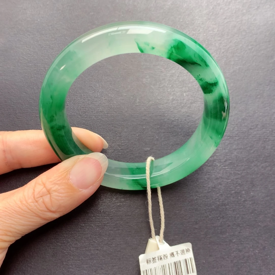 未镶嵌手镯石英质玉