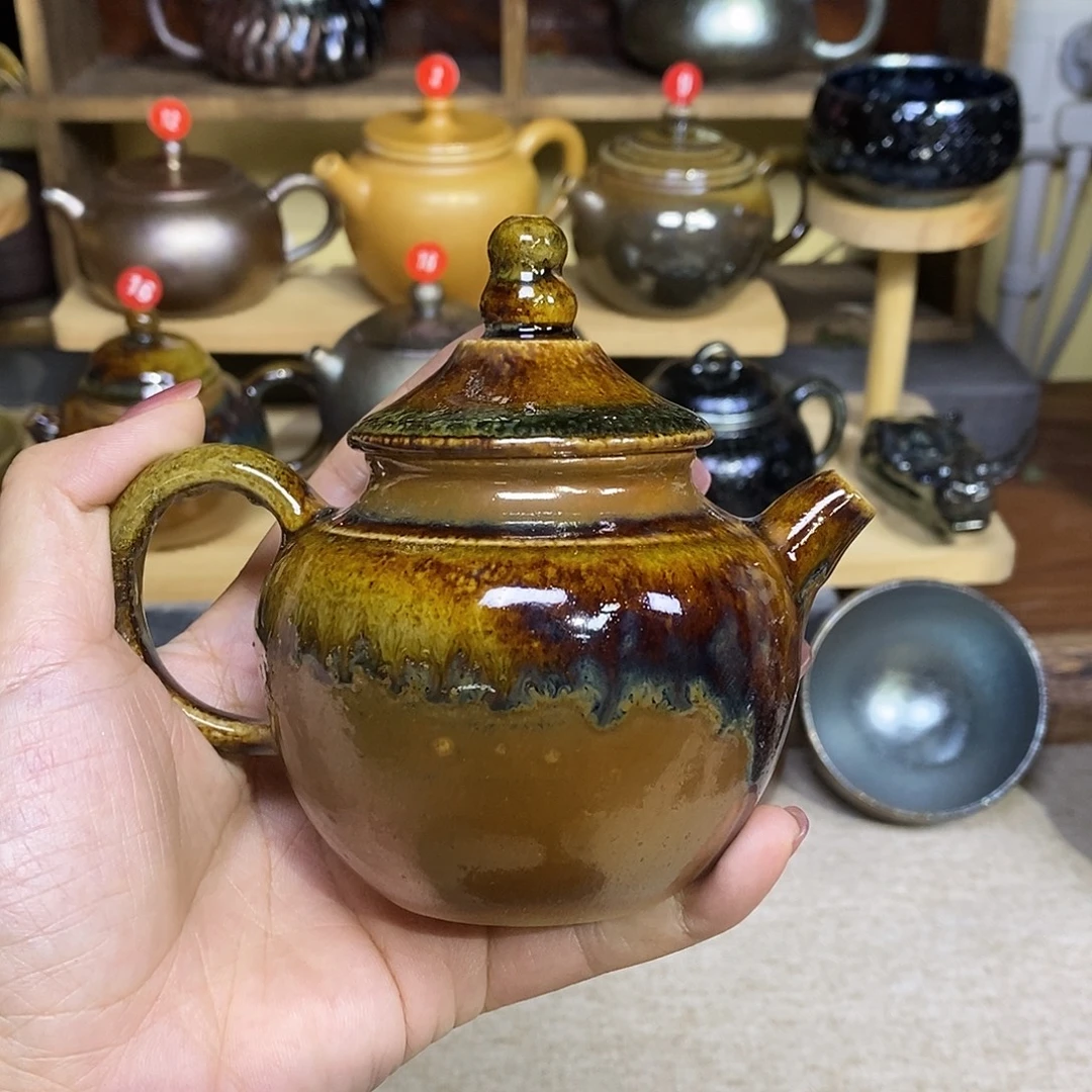 云南建水柴烧微瑕白泥壶