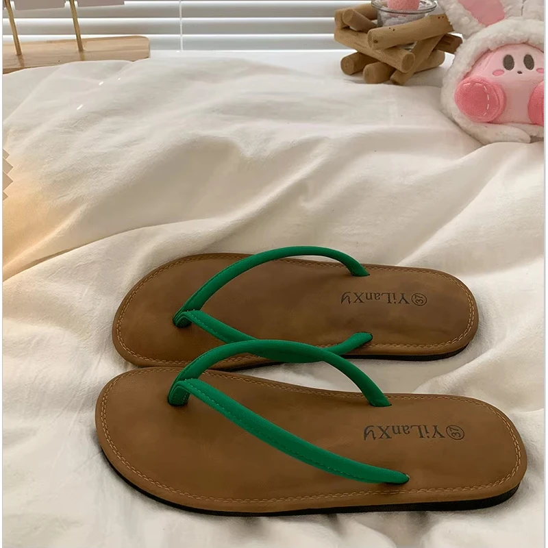 人字拖鞋女2025年夏季新款小众高级平底拖鞋女式晚风平底防滑凉拖