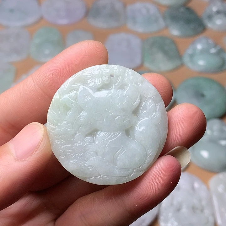 翡翠未镶嵌吊坠(不含链)包容