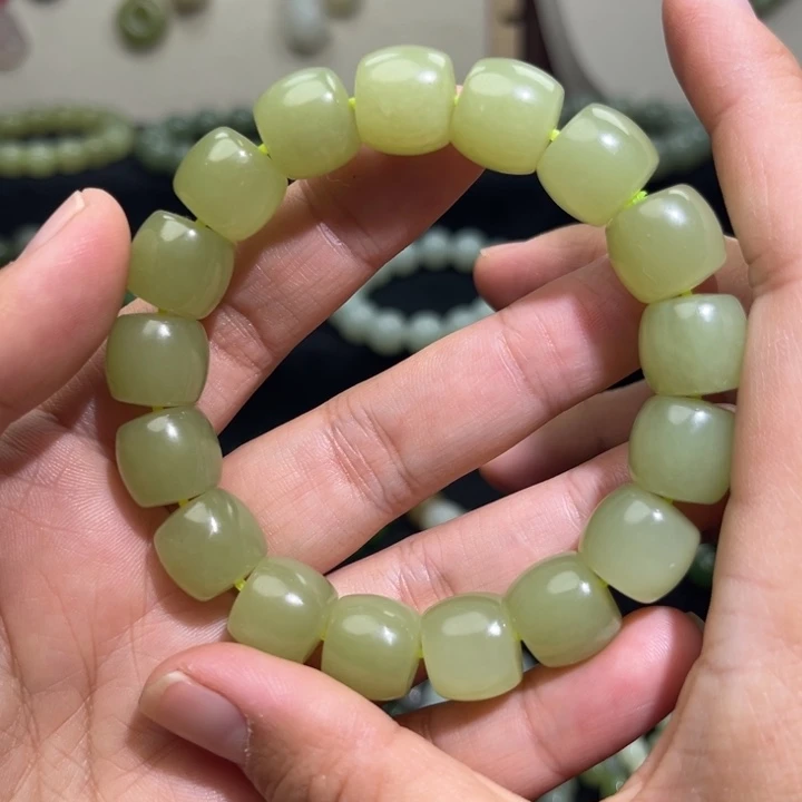 和田玉未镶嵌手链卡13