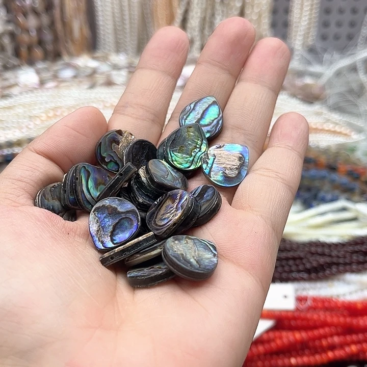 未镶嵌玛瑙/玉髓珠宝半成品6个鲍鱼贝水滴片珠随机发